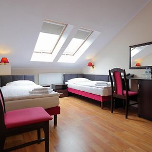Dworek Różany Hotel&Restauracja